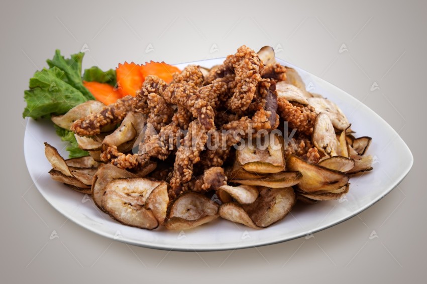 Deep fried beef with Sesame and fried Banana